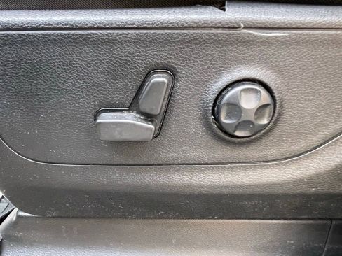 Used 2021 RAM 1500 Big Horn AWD/4WD image 27