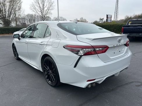 Used 2023 Toyota Camry XSE image 7