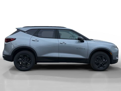 New 2025 Chevrolet Blazer LT image 6
