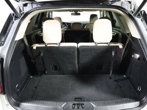 Used 2023 Ford Explorer Limited image 13