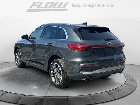 Certified 2025 Audi Q5 Premium w/ Convenience Package AWD/4WD image 6