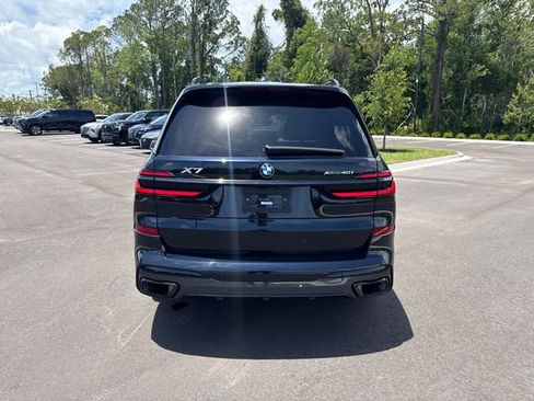 Used 2026 BMW X7 xDrive40i AWD/4WD image 14