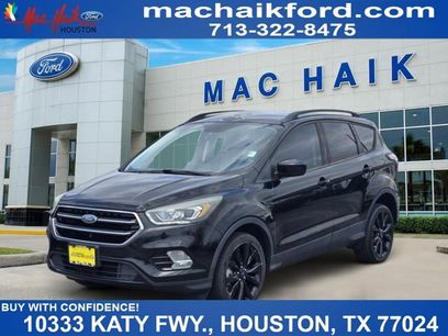 Certified 2017 Ford Escape SE w/ Equipment Group 201A