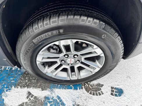 Used 2025 GMC Terrain Elevation image 33