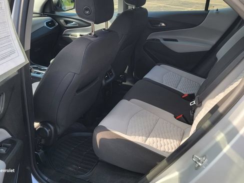 Used 2018 Chevrolet Equinox LS w/ LPO, Protection Package FWD image 25