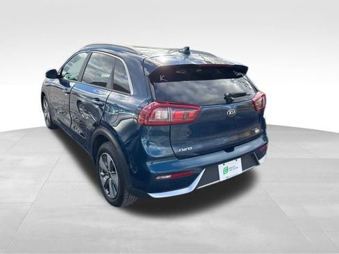 Used 2018 Kia Niro EX w/ EX Premium Package image 4
