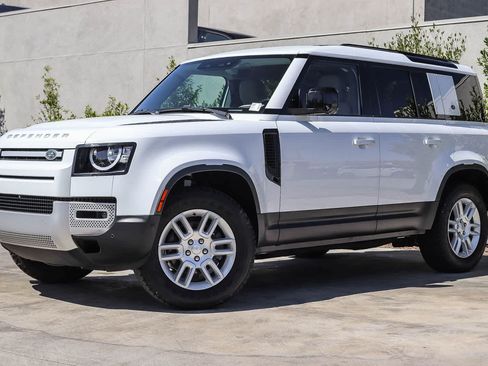 Used 2023 Land Rover Defender 110 S AWD/4WD image 1