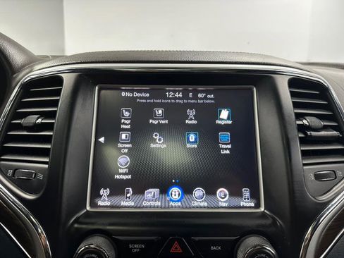 Used 2014 Jeep Grand Cherokee Overland image 56