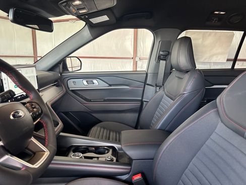 New 2026 Ford Explorer ST-Line image 11