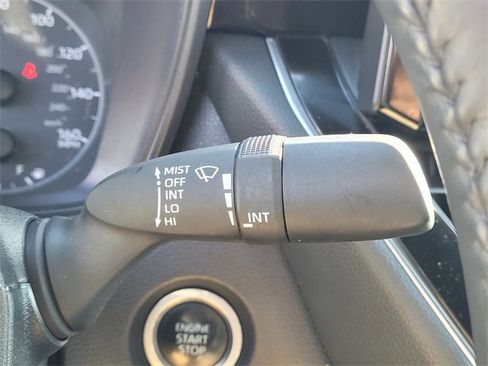 Used 2024 Toyota Corolla SE image 17