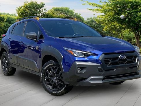 Used 2024 Subaru Crosstrek 2.5i Wilderness w/ Crosstrek Mirror Package AWD/4WD image 3