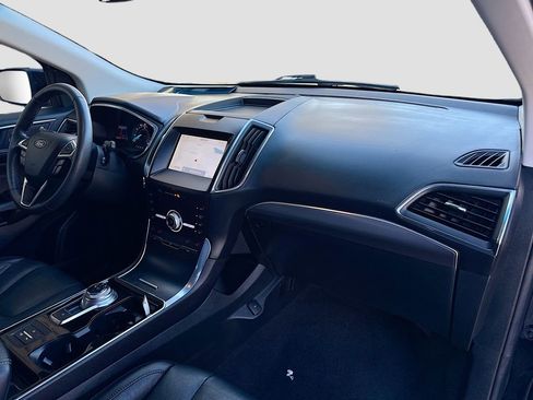Used 2020 Ford Edge Titanium w/ Equipment Group 301A image 33