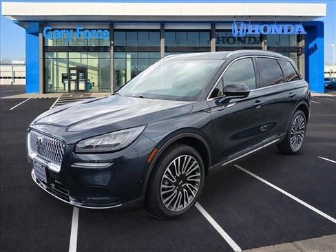 Used 2022 Lincoln Corsair Reserve w/ Equipment Group 201A image 4