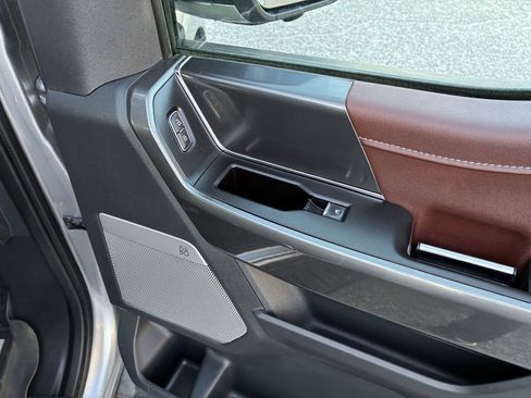 Used 2022 Ford F150 Lariat w/ Equipment Group 502A High image 30