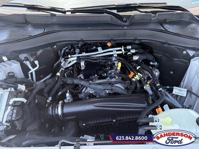 Used 2025 Ford Explorer Active RWD image 9