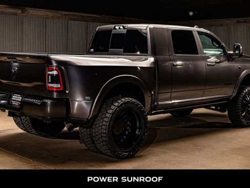 Used 2024 RAM 3500 Limited image 10