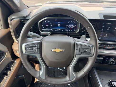 Used 2023 Chevrolet Silverado 1500 LTZ w/ LTZ Premium Package AWD/4WD image 9
