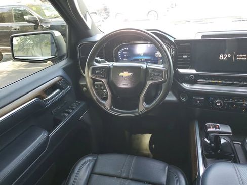 Used 2023 Chevrolet Silverado 1500 High Country w/ Z71 Off-Road Package image 13