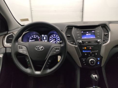 Used 2018 Hyundai Santa Fe Sport FWD image 22