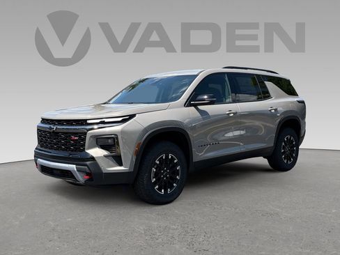 New 2026 Chevrolet Traverse Z71 w/ Enhanced Driving Package AWD/4WD image 26