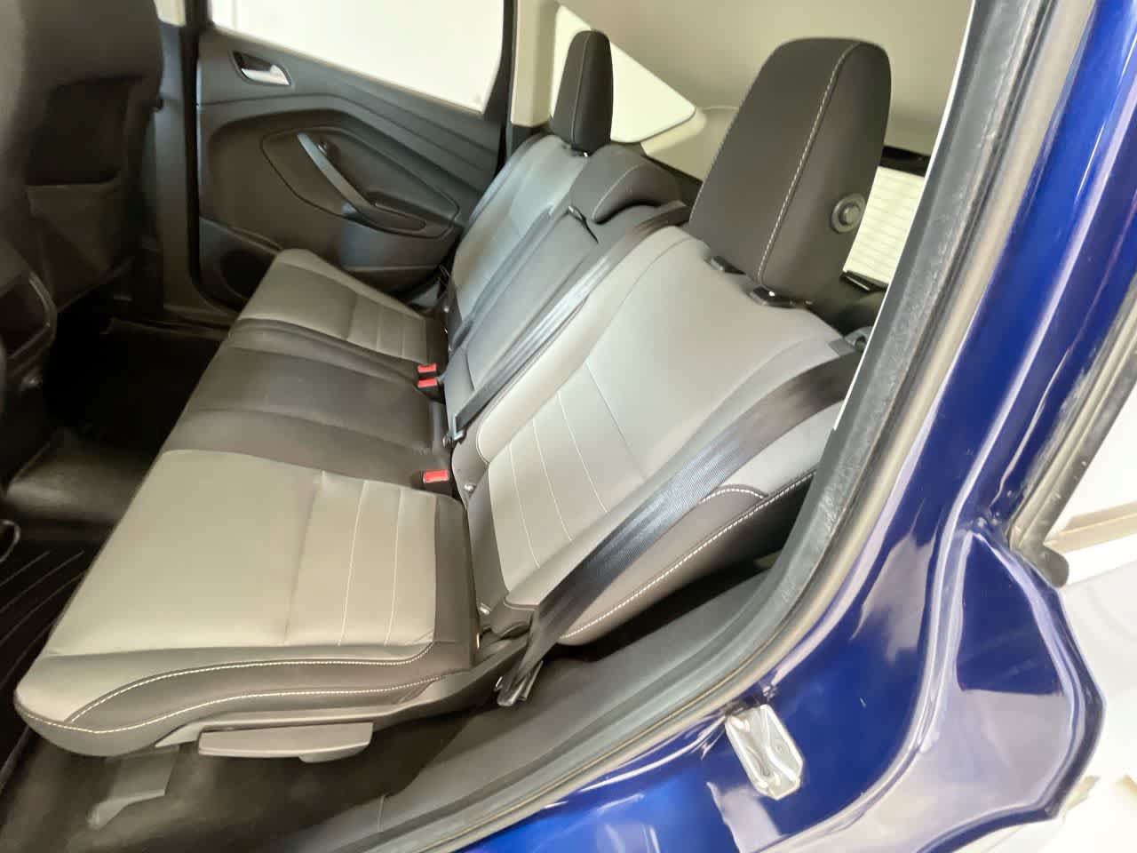 Used 2016 Ford Escape SE AWD/4WD image 21