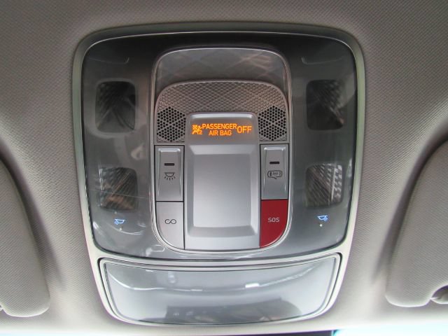 Used 2022 Genesis GV70 2.5T AWD/4WD image 59