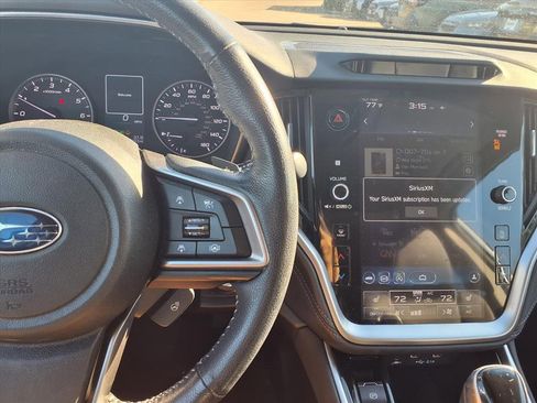 Used 2021 Subaru Outback Limited image 13