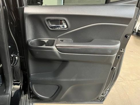 Used 2017 Honda Ridgeline Black Edition image 13