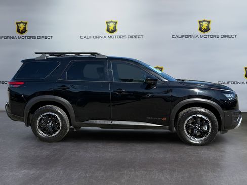 Used 2024 Nissan Pathfinder Rock Creek AWD/4WD image 6