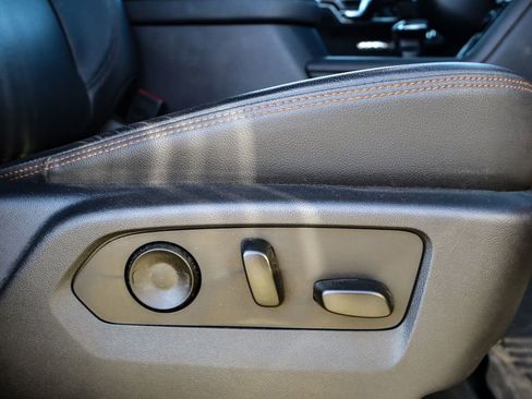 Certified 2023 GMC Sierra 1500 AT4 w/ AT4 Preferred Package image 27