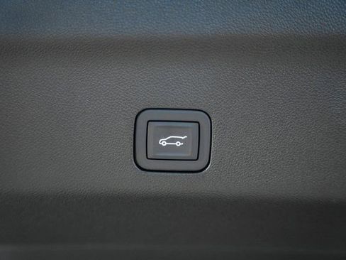 New 2026 Chevrolet Tahoe High Country image 11