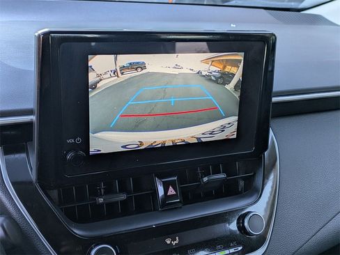 Used 2024 Toyota Corolla LE image 18