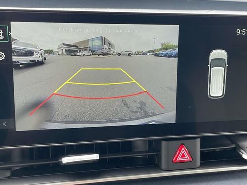 New 2026 Kia Carnival EX image 35