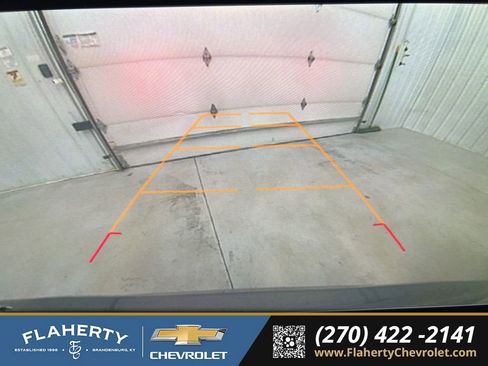 Used 2025 Chevrolet Blazer LT image 32