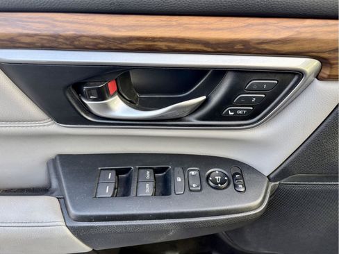 Used 2017 Honda CR-V EX-L image 11