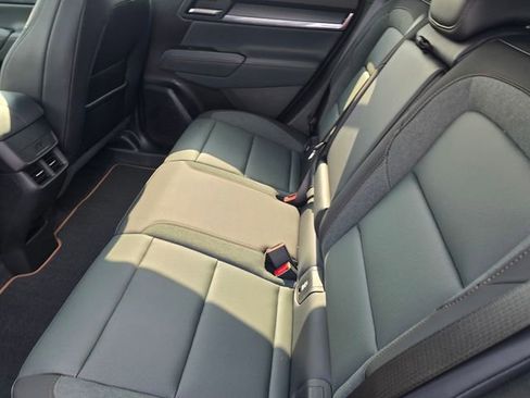 New 2026 GMC Terrain AT4 w/ Technology Package II AWD/4WD image 9