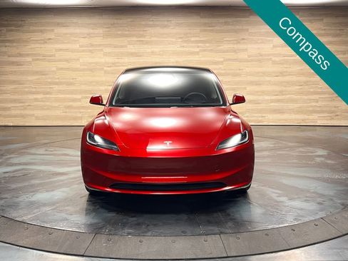 Used 2024 Tesla Model 3 Standard Range RWD image 10