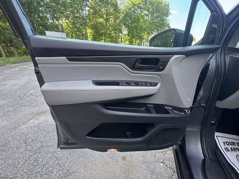 Used 2020 Honda Odyssey EX-L image 18