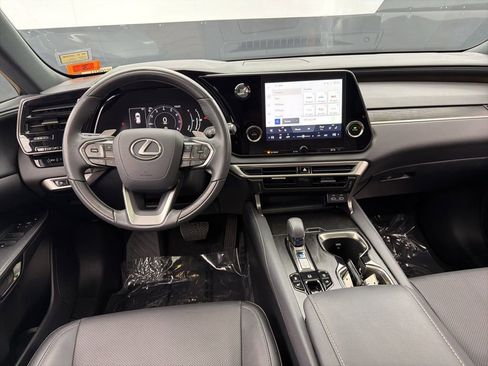 Used 2023 Lexus RX 350 Premium w/ Accessory Package image 8