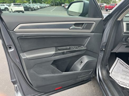 Used 2021 Volkswagen Atlas SE AWD/4WD image 21