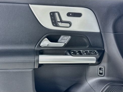 New 2026 Mercedes-Benz GLA 250 image 18