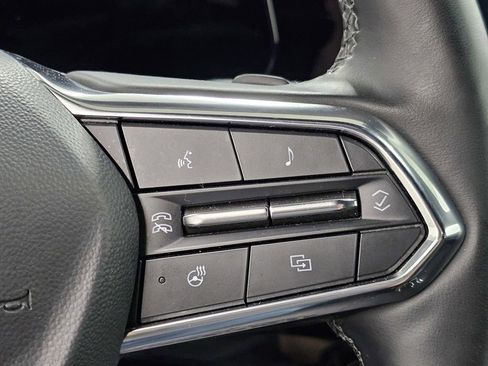 Used 2025 Chevrolet Equinox LT FWD image 30