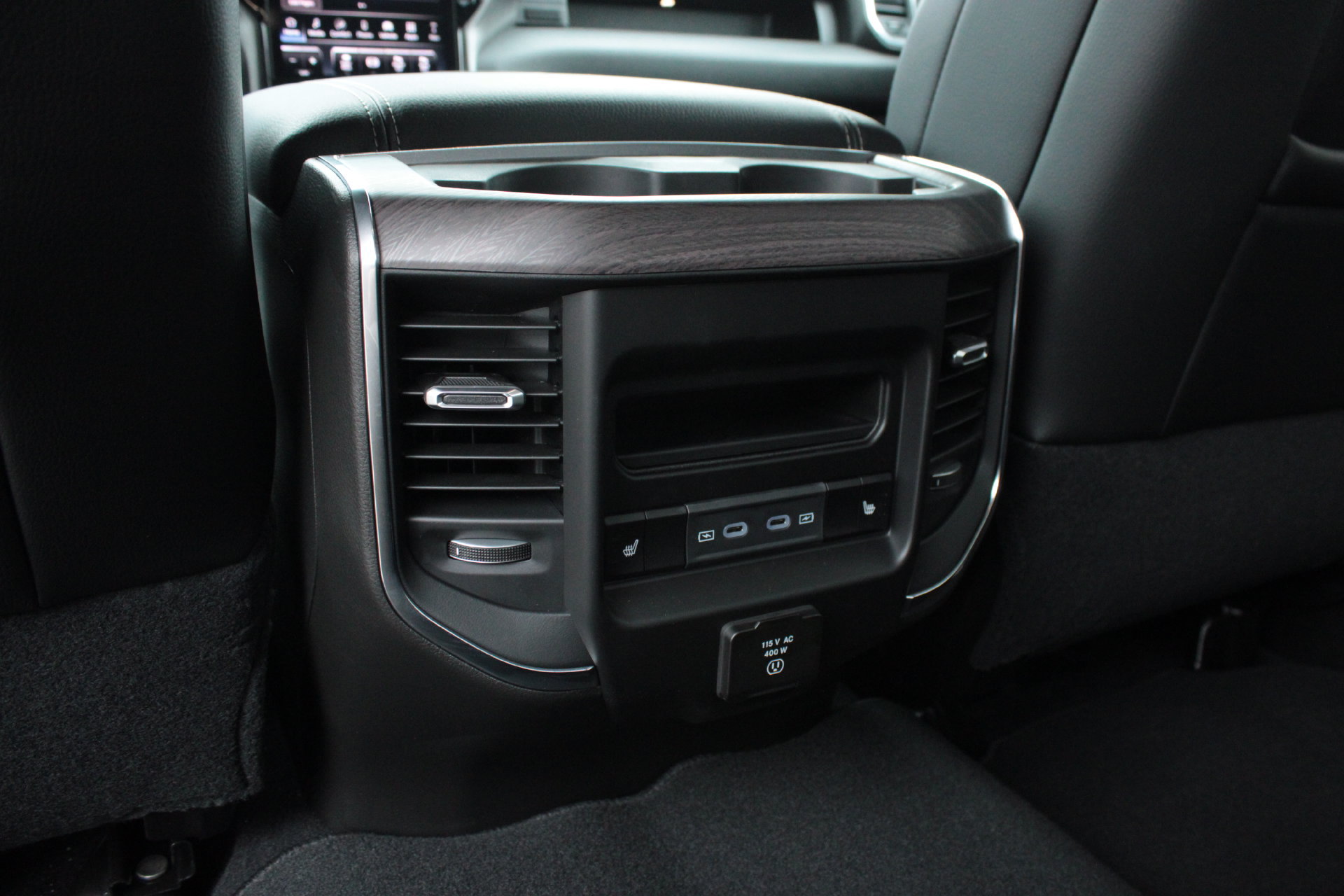 New 2027 RAM 3500 Laramie AWD/4WD image 20