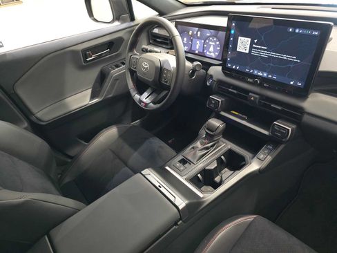 Certified 2026 Toyota RAV4 AWD Plug-in Hybrid image 28