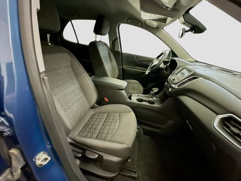Used 2024 Chevrolet Equinox LT AWD/4WD image 33