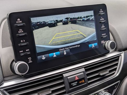 Used 2020 Honda Accord Sport image 28