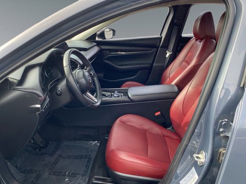 Used 2025 MAZDA MAZDA3 s image 9