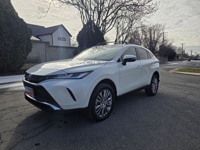 Used 2022 Toyota Venza XLE