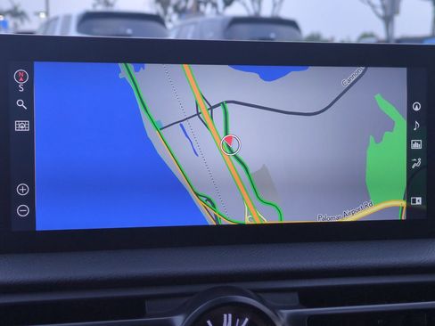 Used 2023 Lexus IS 500 image 24