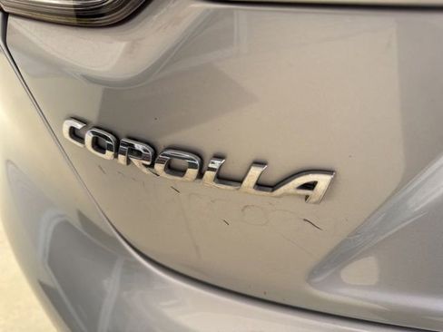 Used 2023 Toyota Corolla SE FWD image 30